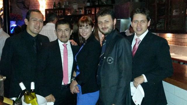 Juan Figueroa, Juver Aliaga, Claudia Eraso, Marco Carollo, Renato Piaggo en el festival del maridaje